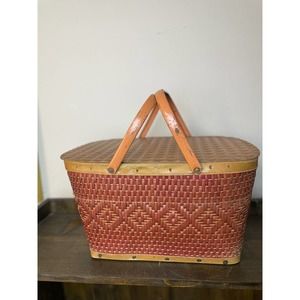 Vintage Redmon Wicker Picnic Basket - Beautiful Cranberry Red